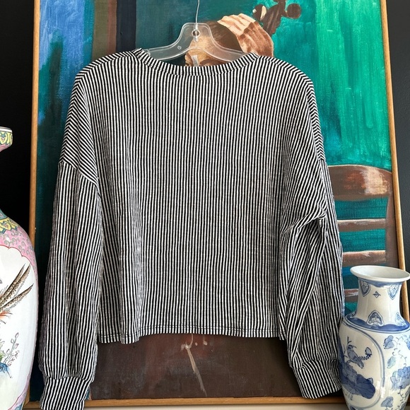 Caution To The Wind Black and White Striped Long Sleeve Crop Top - Picture 10 of 15